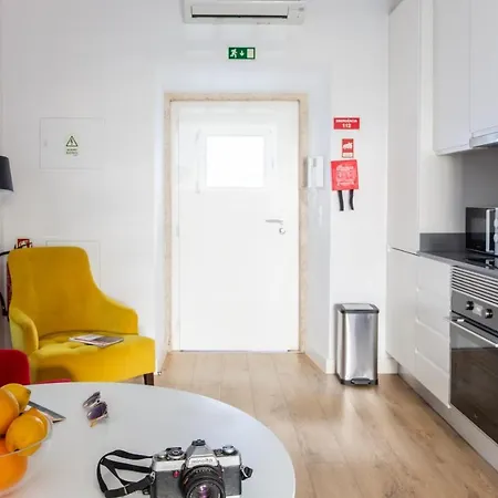 Plum Guide - Saint George's Sanctuary Apartment Lisbon